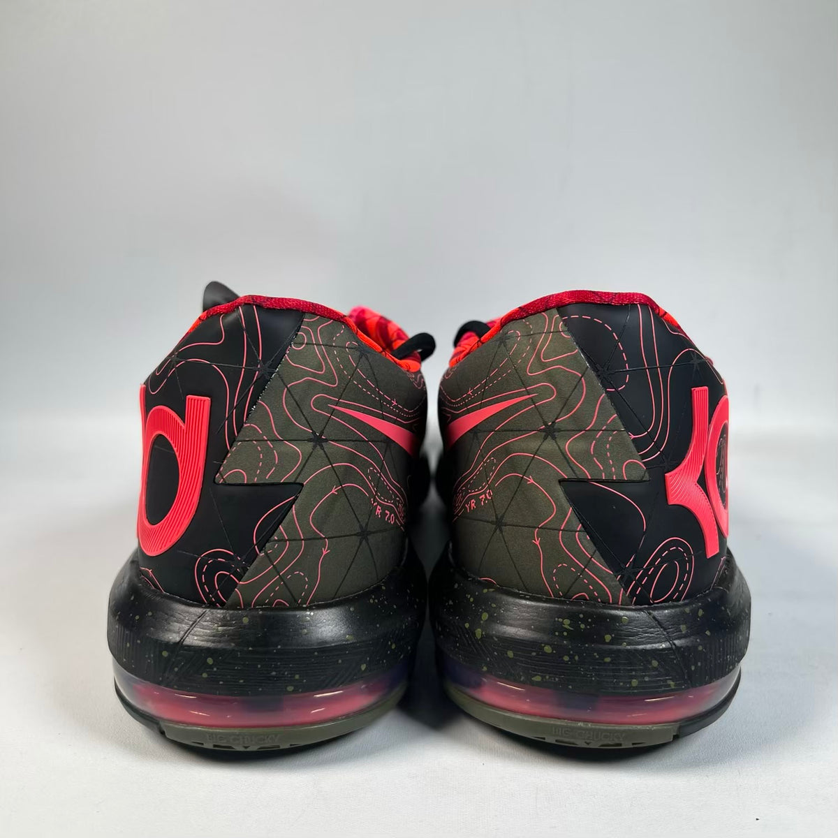 Nike KD 6 Meteorology (2026) Size 11.5 USED s23537