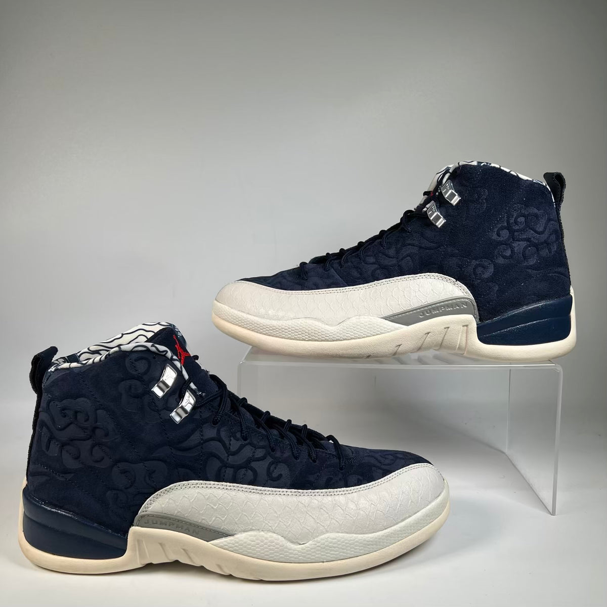 Jordan 12 International Flight (2018) Size 11 USED s23422