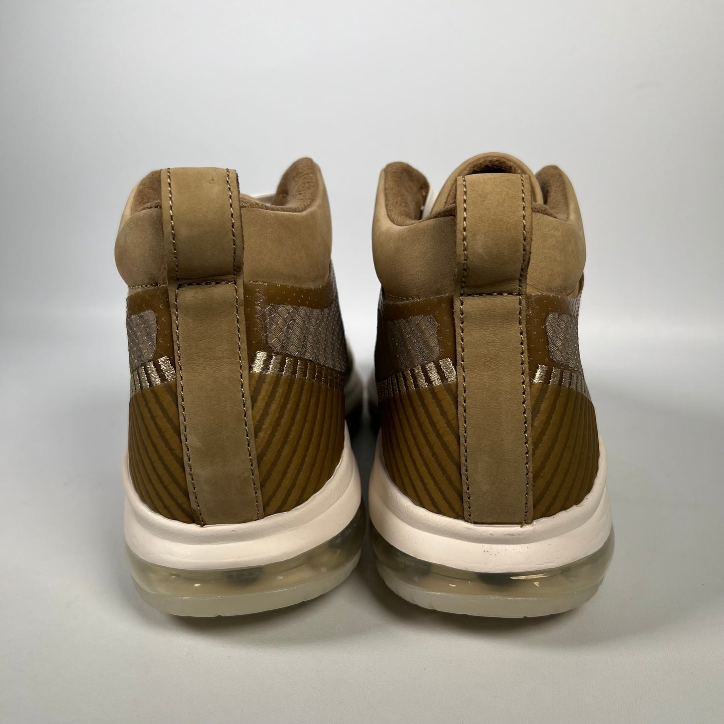 Nike Lebron Icon x John Elliot Parachiute Beige (2019) Size 8.5 NEW s18256