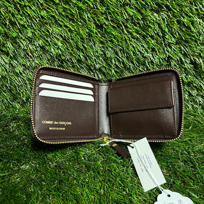 CDG Embossed B Brown Leather Wallet NEW x13511