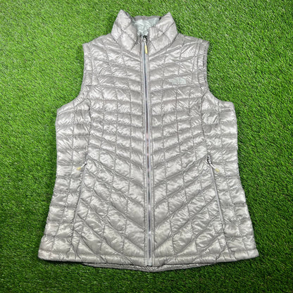 Women's North Face Grey Vest Size Medium USED v16880