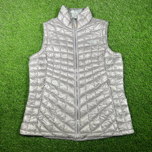 Women's North Face Grey Vest Size Medium USED v16880