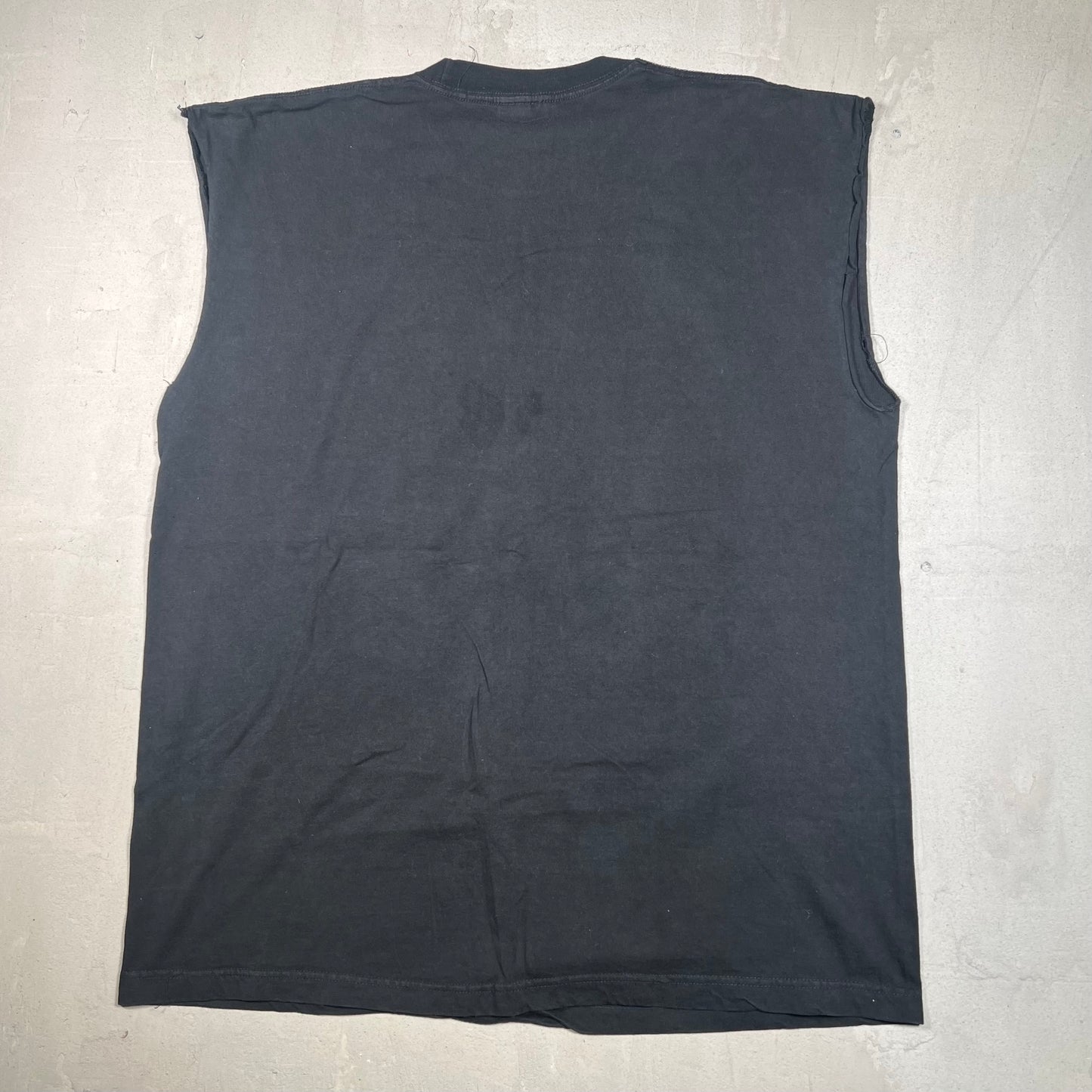 1998 NWO "Run with the Pack" Black Cutoff Tee Size XL USED v18978
