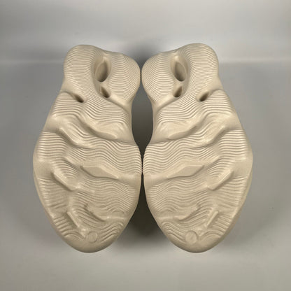 Yeezy Foam Runner Sand (2021) Size 11 NEW s18023