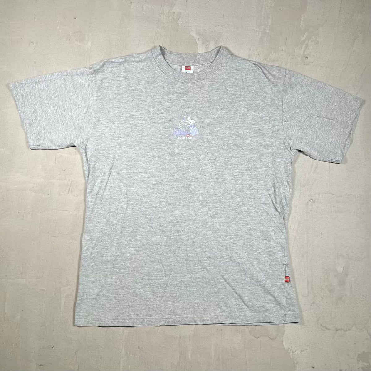Y2K LegoLand Grey Tee Size Large USED v20313