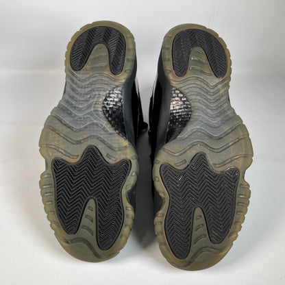 Jordan 11 Cap and Gown (2018) Size 10 USED s21196