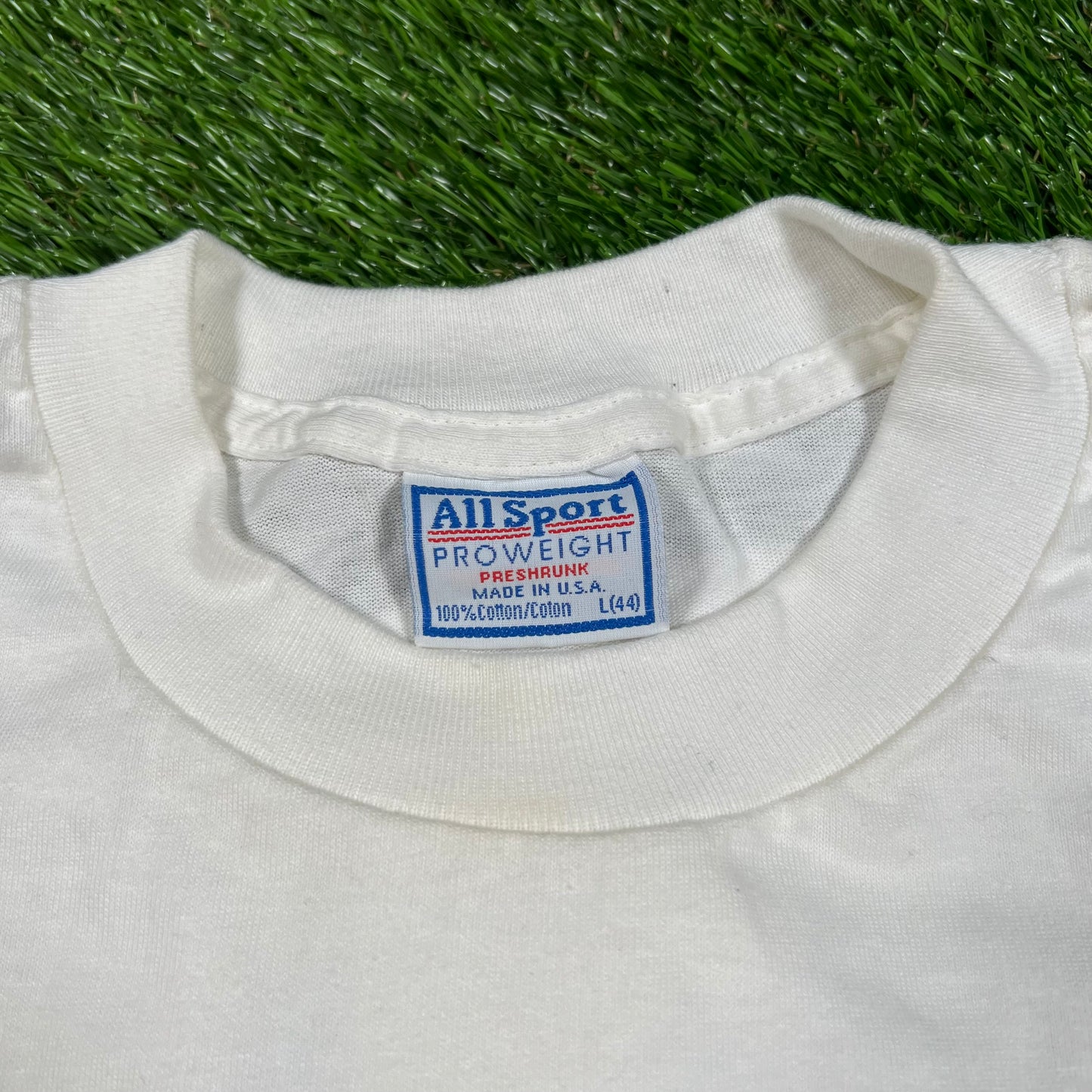 1990s You Suck Blow Me Vaccum Fan Art White Tee Size Large USED v16651