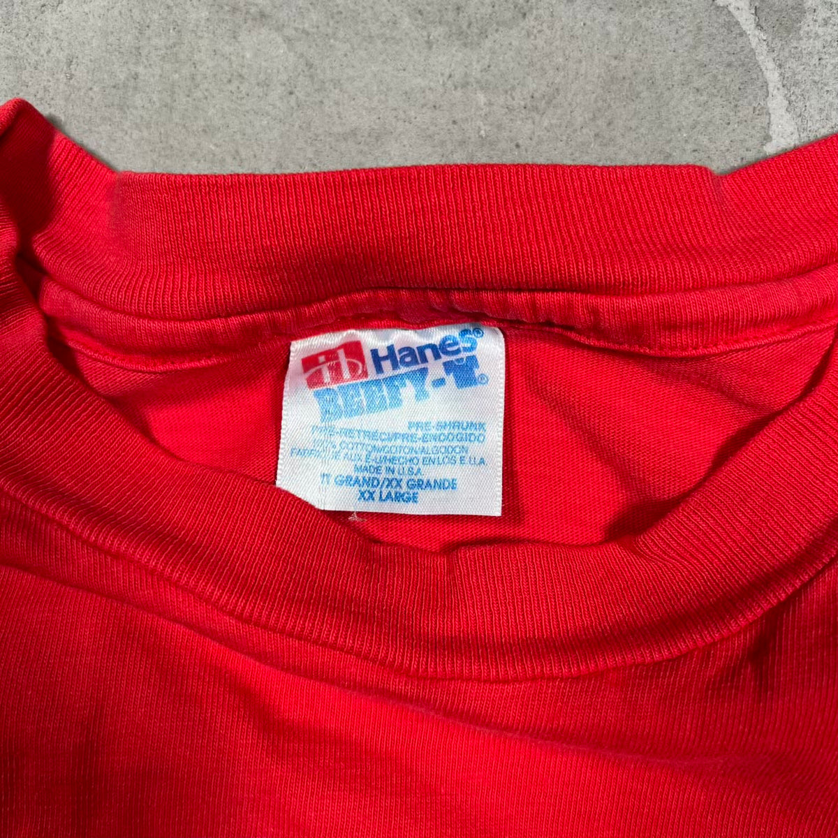 1990s Church in the Wind Red Tee Size XXL USED v20181