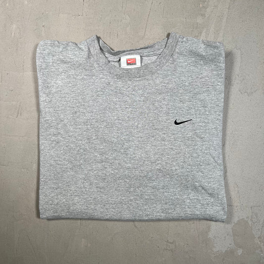 Y2K Nike Grey Small Check Tee Size Large USED v19366