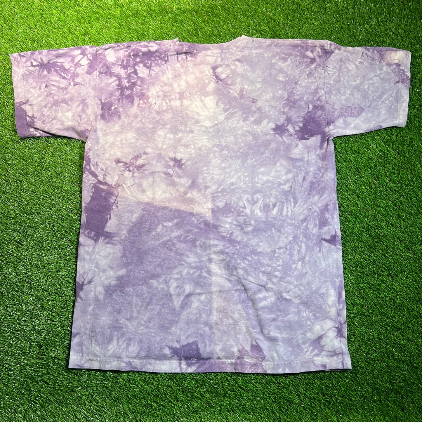 2002 The Mountain Cat on Moon Purple Tie Dye Tee Size XL USED v18818