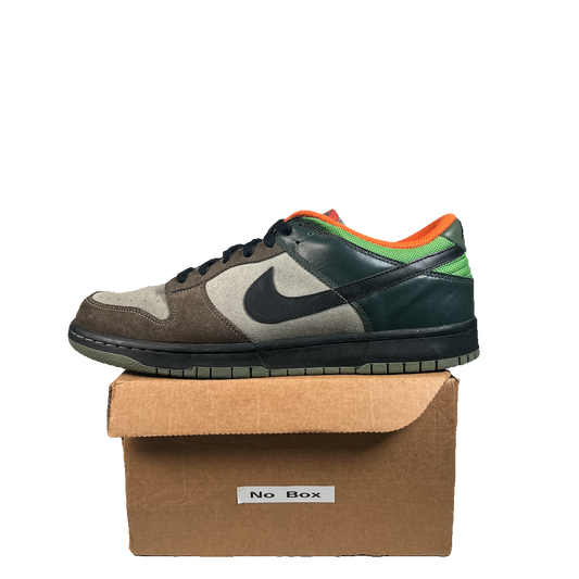 Nike Dunk Low Cl Adventure Pack Jade Stone Army Olive (2006) Size 11 USED s22578