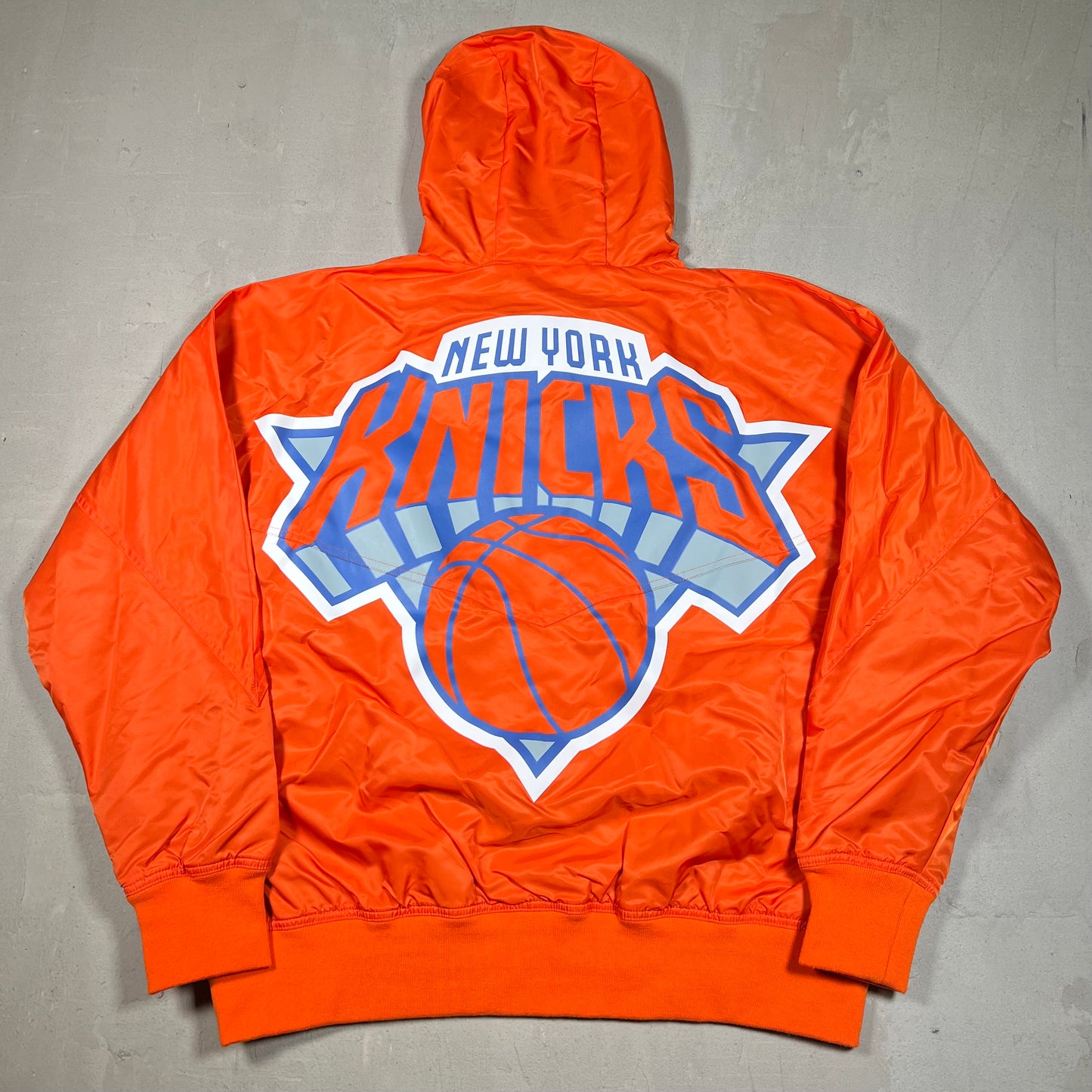 New York Knicks Big Logo Orange Anorak Jacket Size Large NEW v19011