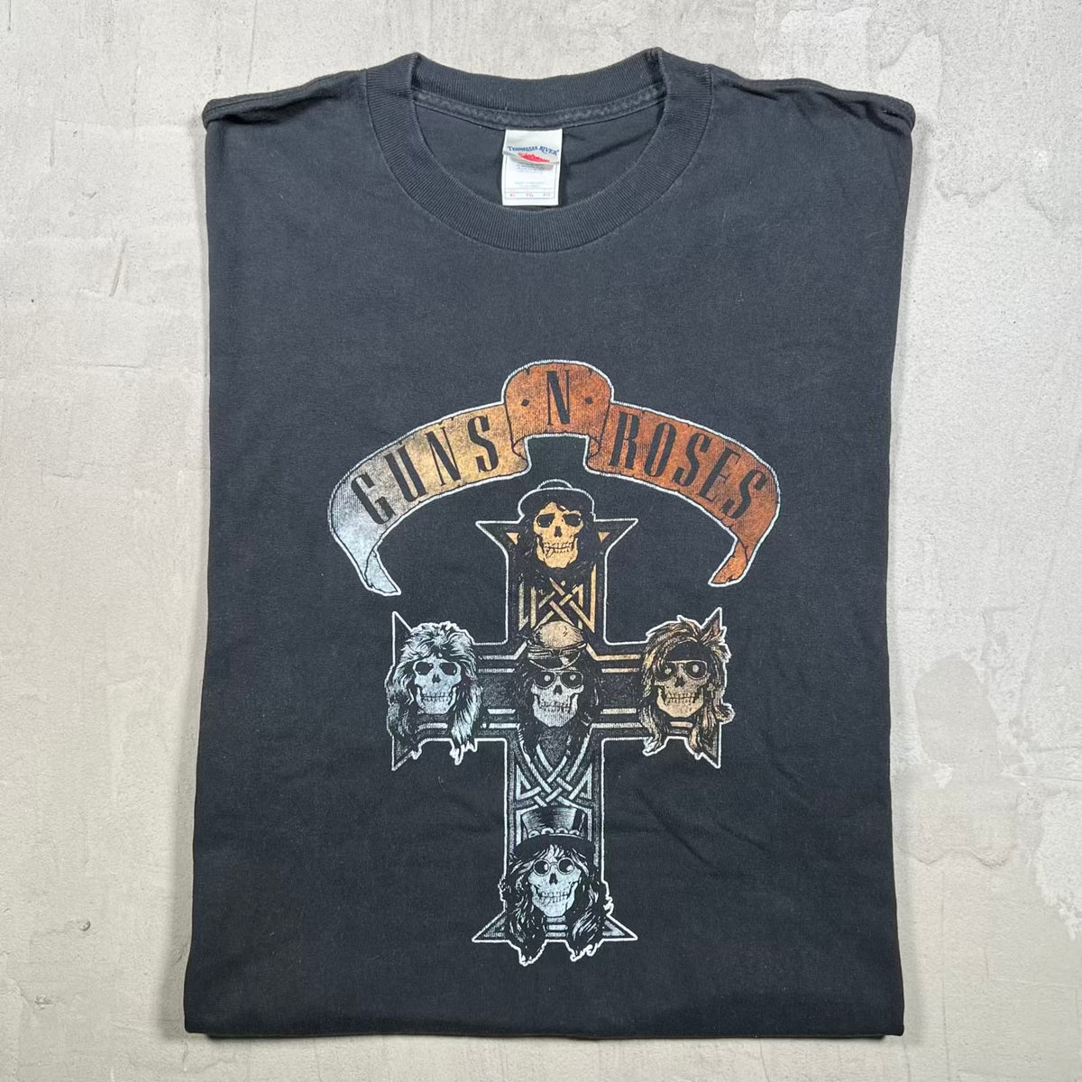 Y2K Guns N Roses Black Cross Tee Size XL USED v20315