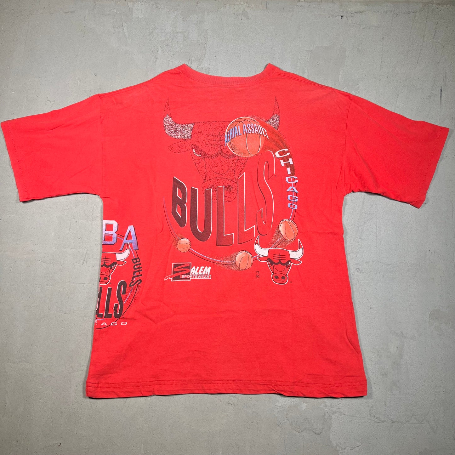 1990s Chicago Bulls Aerial Assault Salem Tag Red Tee Size XL USED v16741