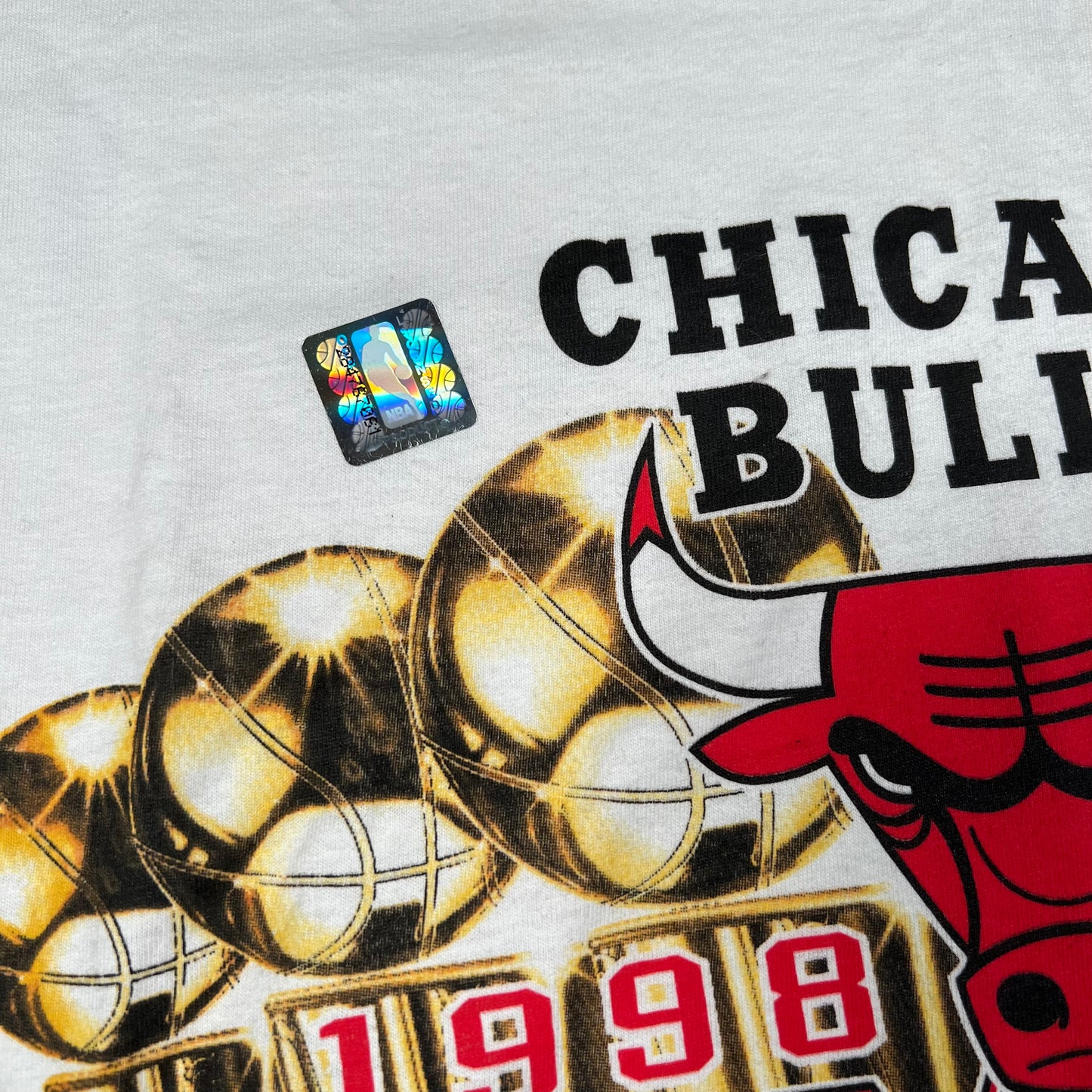 1998 Chicago Bulls Reigning of The Bulls White Tee Size XL USED v16722