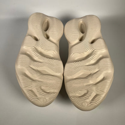 Adidas Yeezy Foam Runner Sand (2021) Size 9 NEW s18001