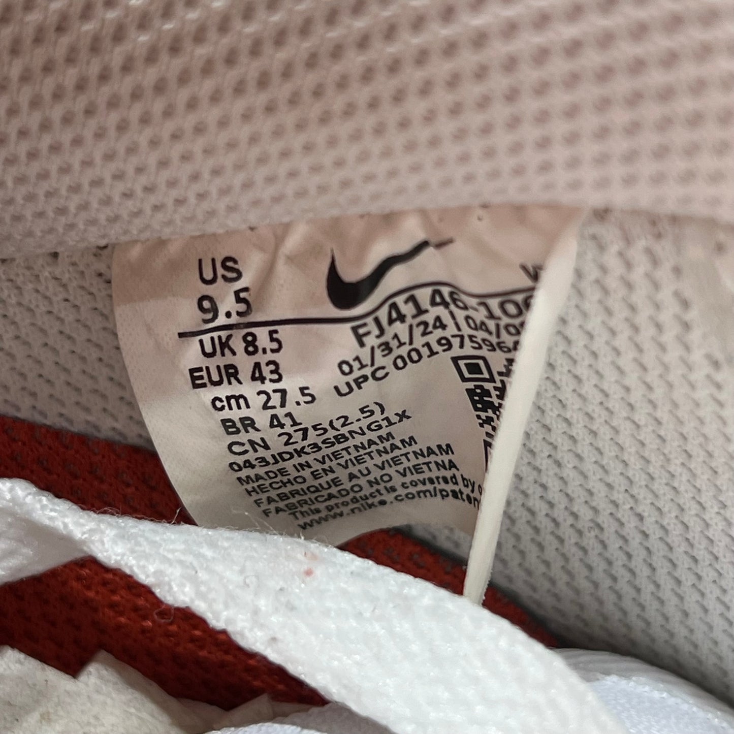 Nike Air Force One Low Dragon Red (2024) Size 9.5 USED s18673