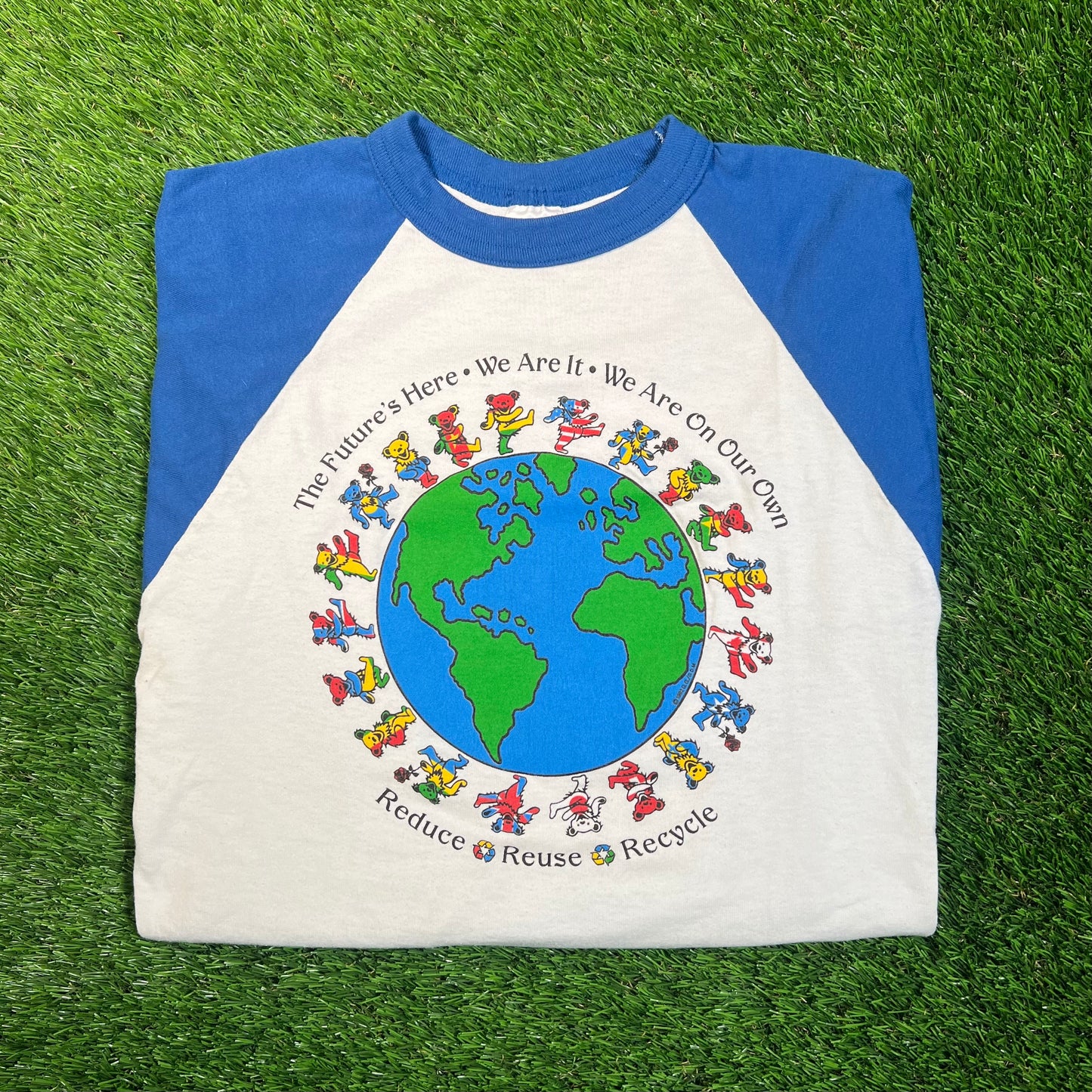 1992 Grateful Dead Recycle World White/Blue Longsleeve Size Medium USED v18819
