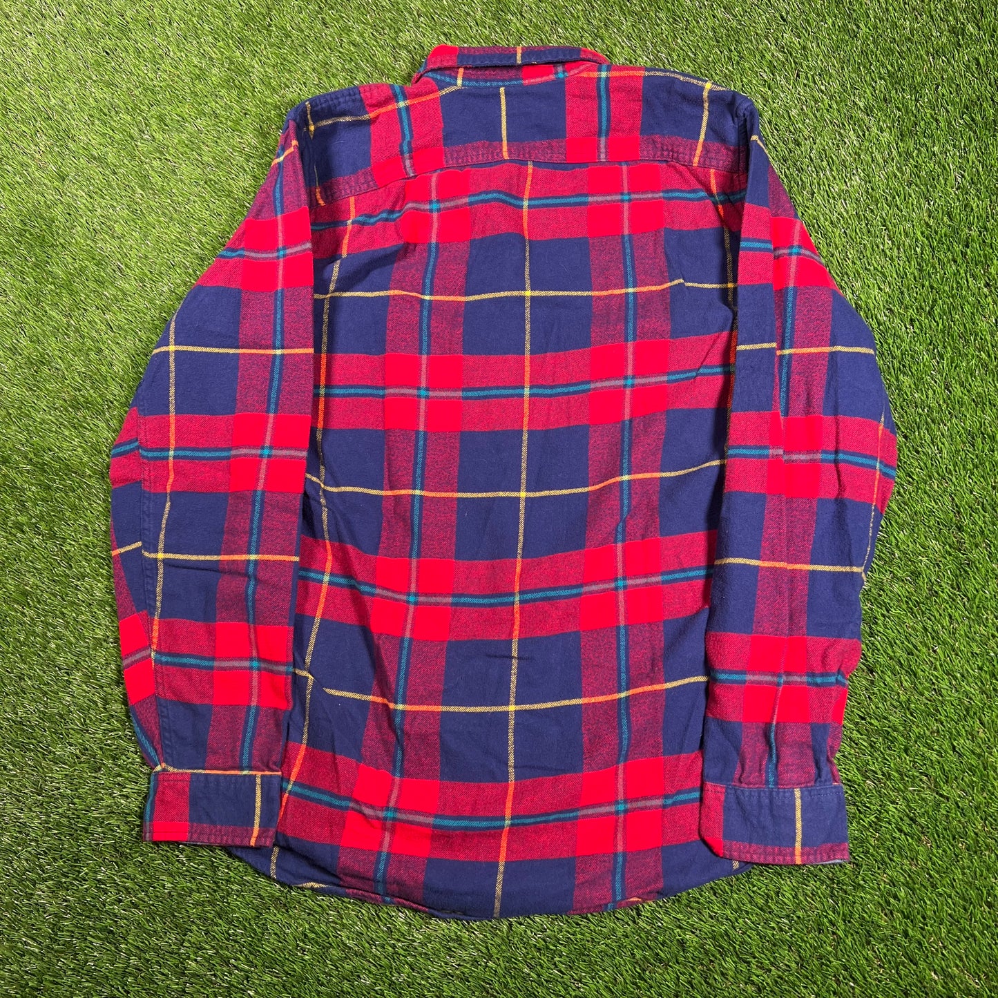Gap Blue/Red Flannel Size Medium USED v18232