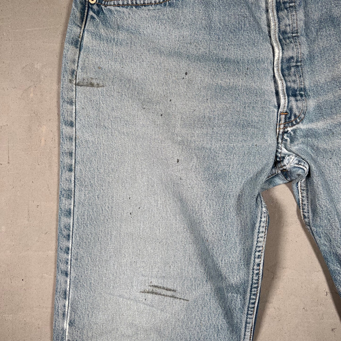 1990s Levis 501 Red Tab Blue Jeans Size 38x34 USED v19118
