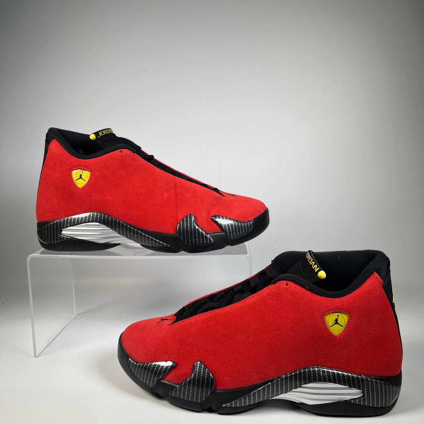 Jordan 14 Ferrari (2025) Size 8.5 NEW s22398