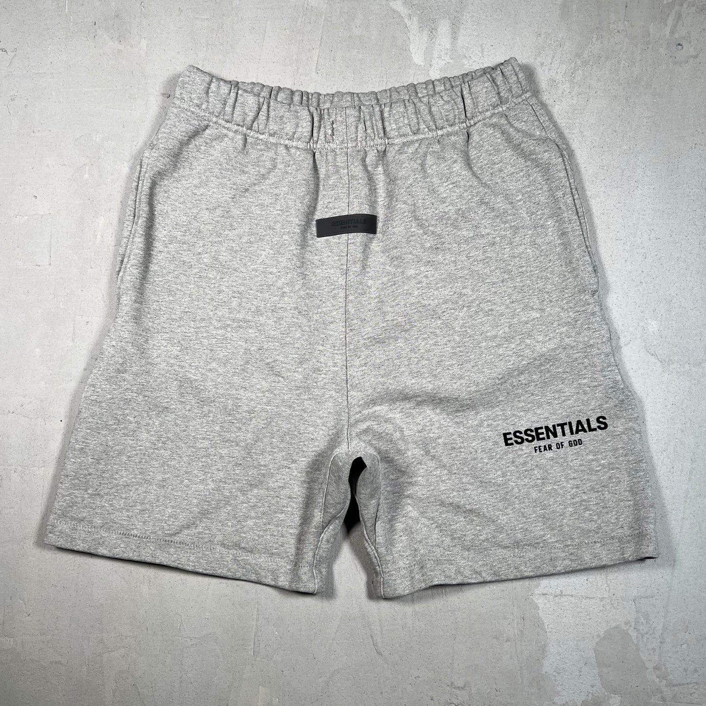 Essentials Fear of God FOG Grey Sweat Shorts Size Small USED x17600