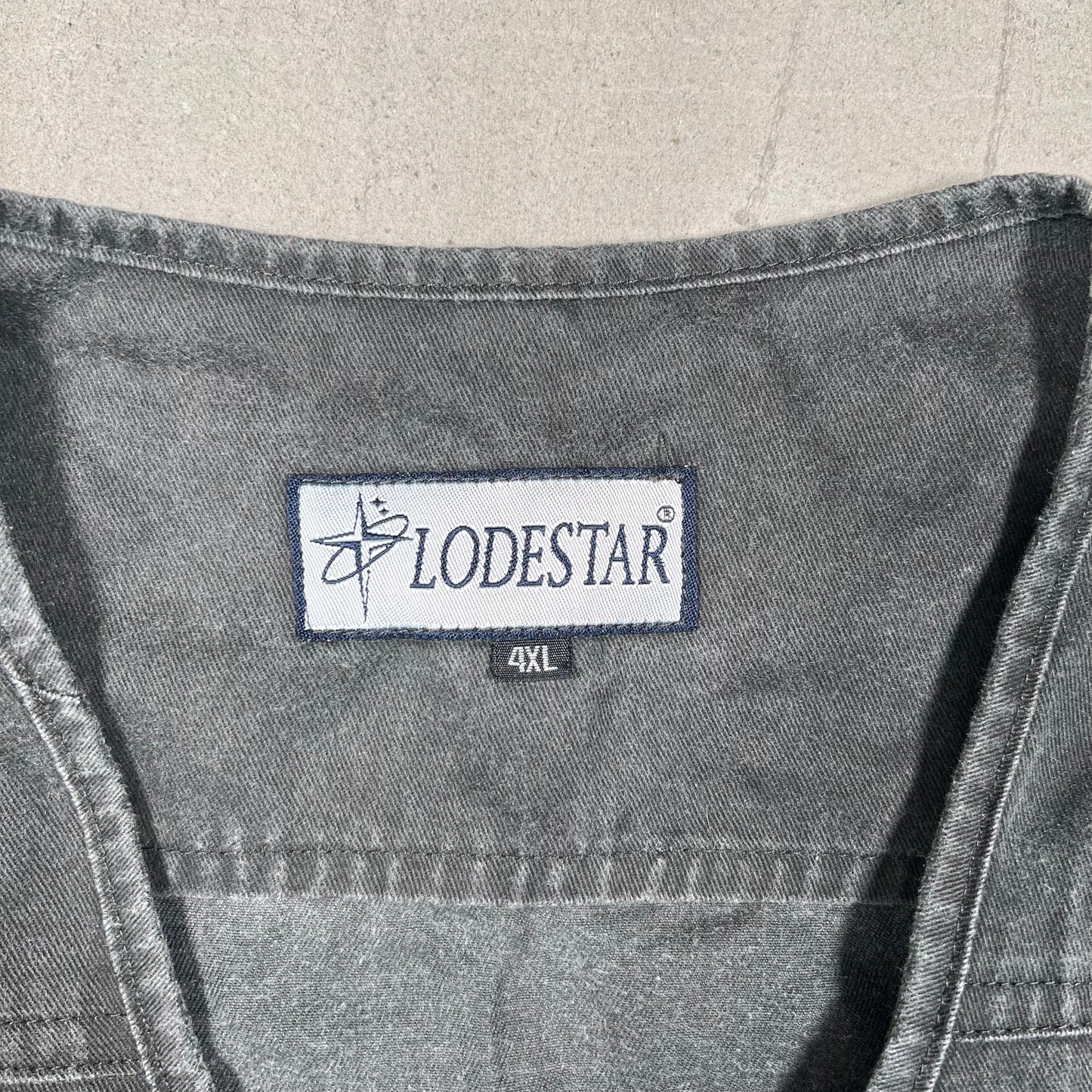 1990s LodeStar Washed Black Fishing Vest Size 4XL USED v19415