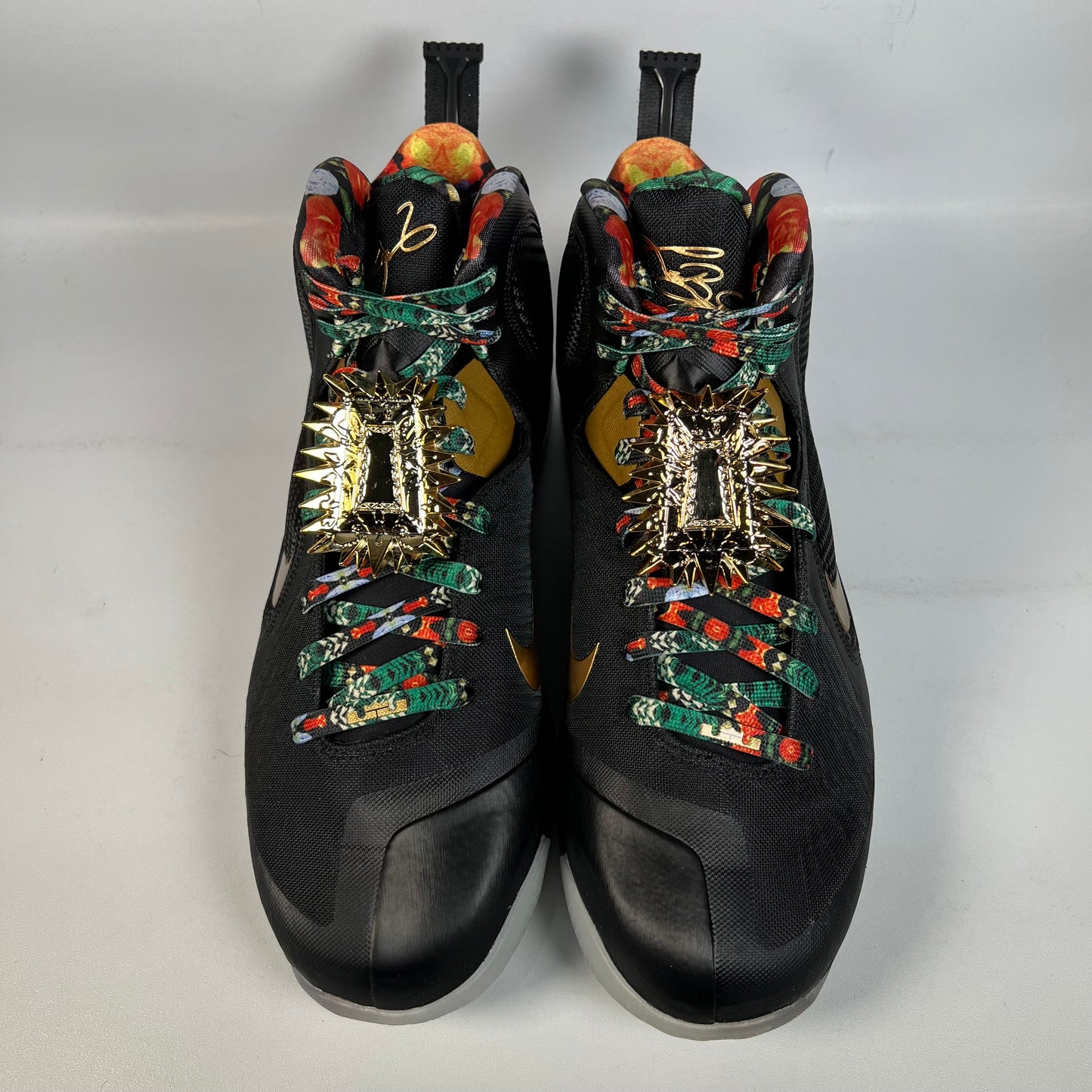 Lebron 9 Watch The Throne (2022) Size 11 NEW s22076