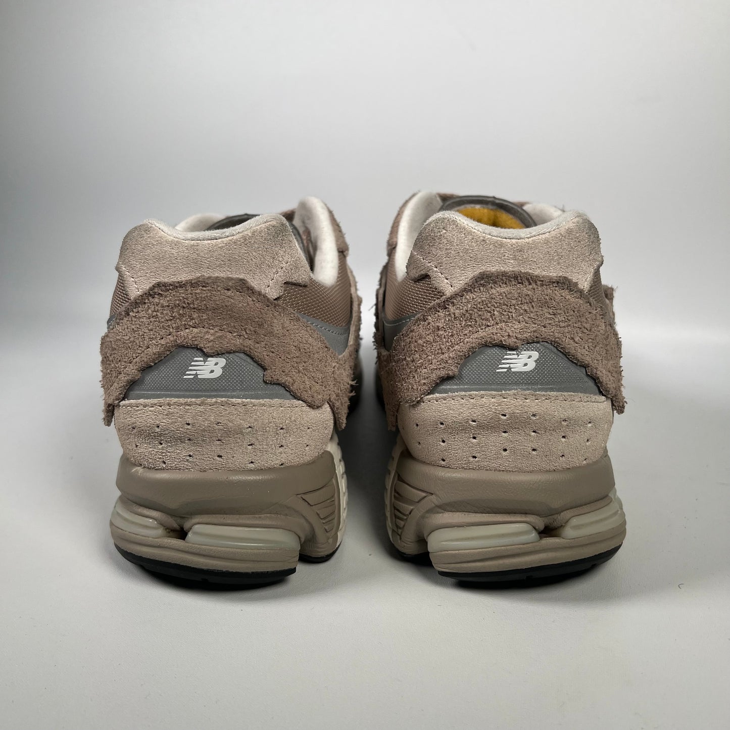 New Balance 2002R Driftwood (2023) Size 10.5 USED s18009