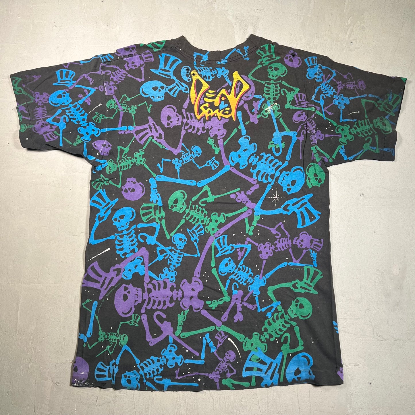 1992 Grateful Dead Skeletons with Top Hats Full Print Black Tee Size Large USED v2295