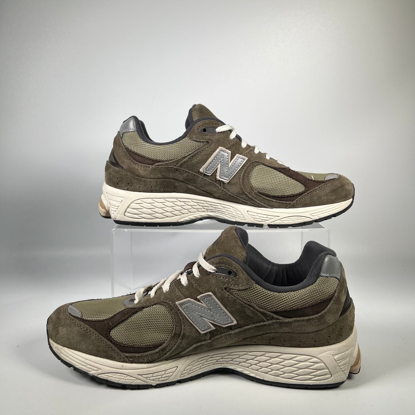 New Balance 2002R Olive Brown (2022) Size 11 USED s18840