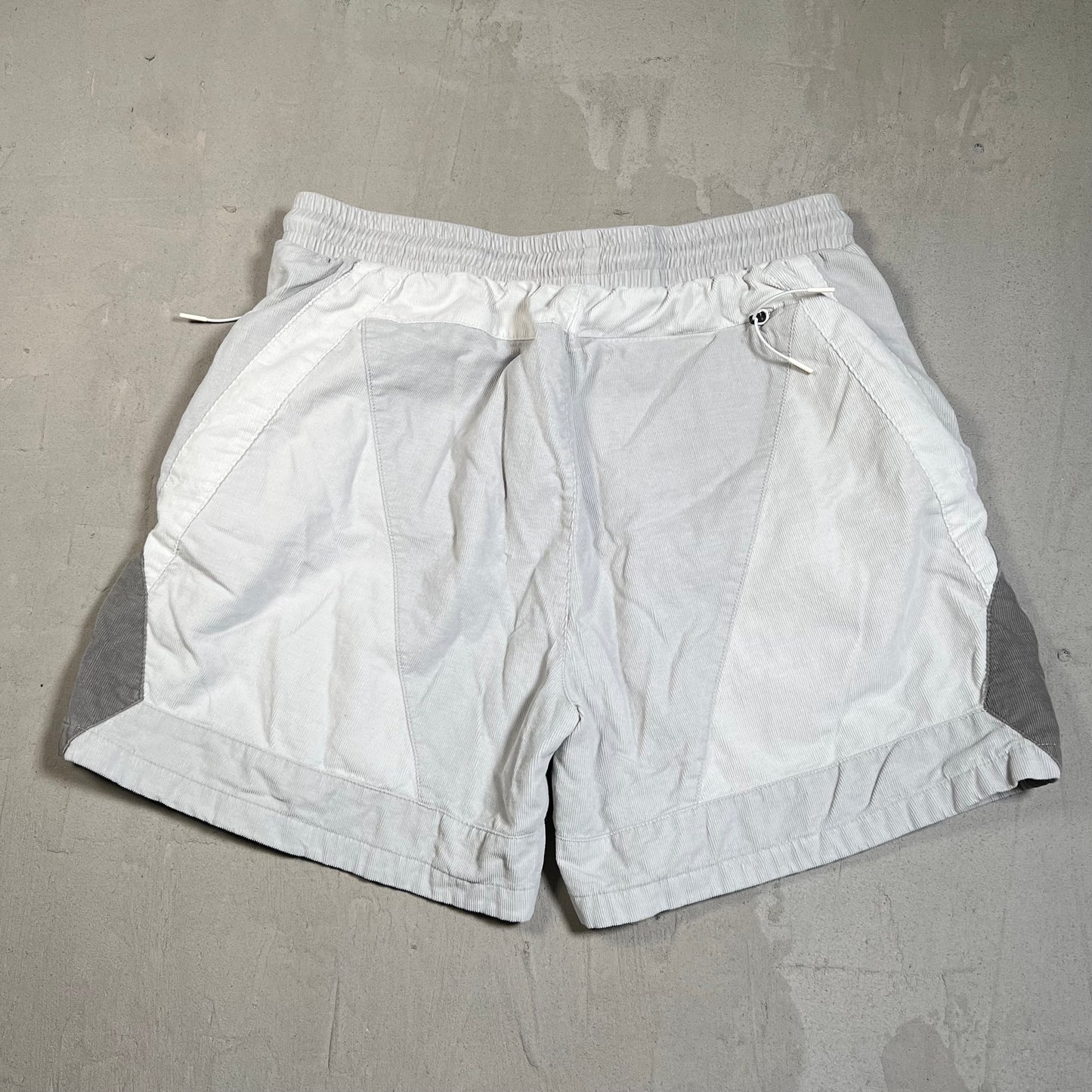 Kith Grey Corduroy Swim Shorts Size Medium USED x17613