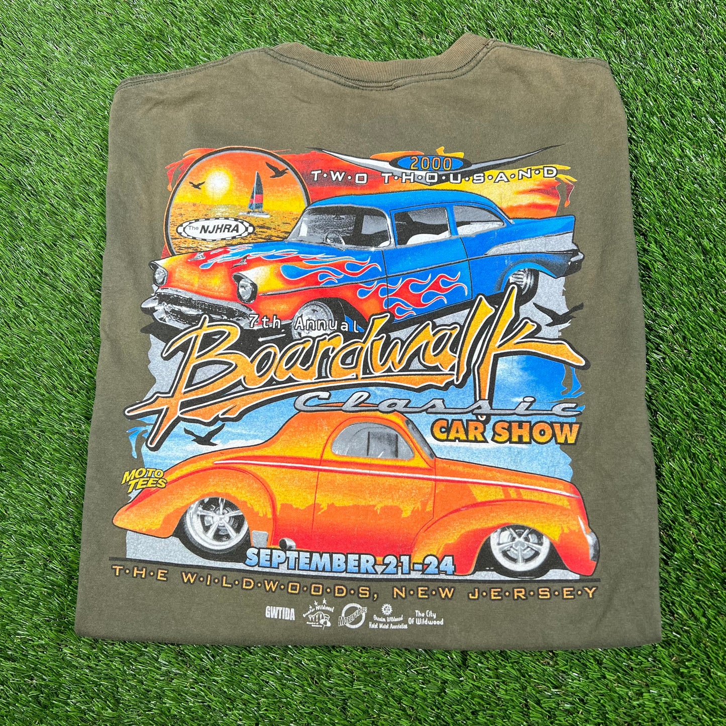 2000 Boardwalk Classic Car Show Olive Longsleeve Size XL USED v17001