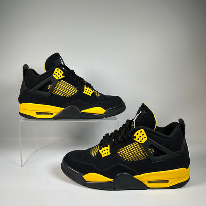 Jordan 4 Thunder (2023) Size 9.5 USED s22188