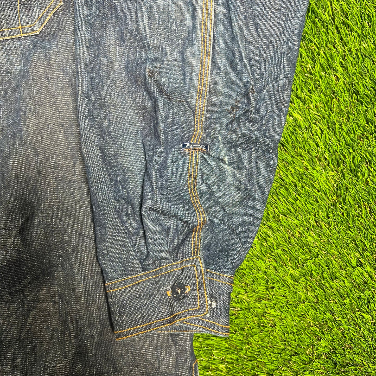Y2K Fubu Blue Selvedge Denim Shirt Size XXL USED v17895
