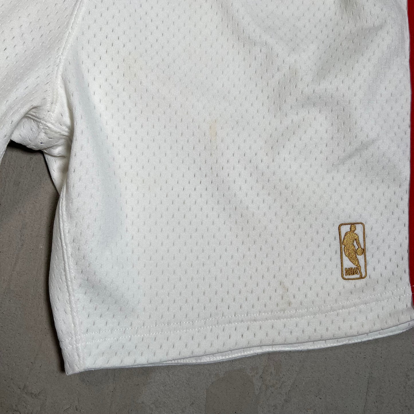 Philadelphia 76ers Mitchell & Ness White Shorts Size XL USED v19554