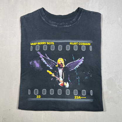 GV Gallery Kurt Cobain Washed Black Tee Size Small USED x17075