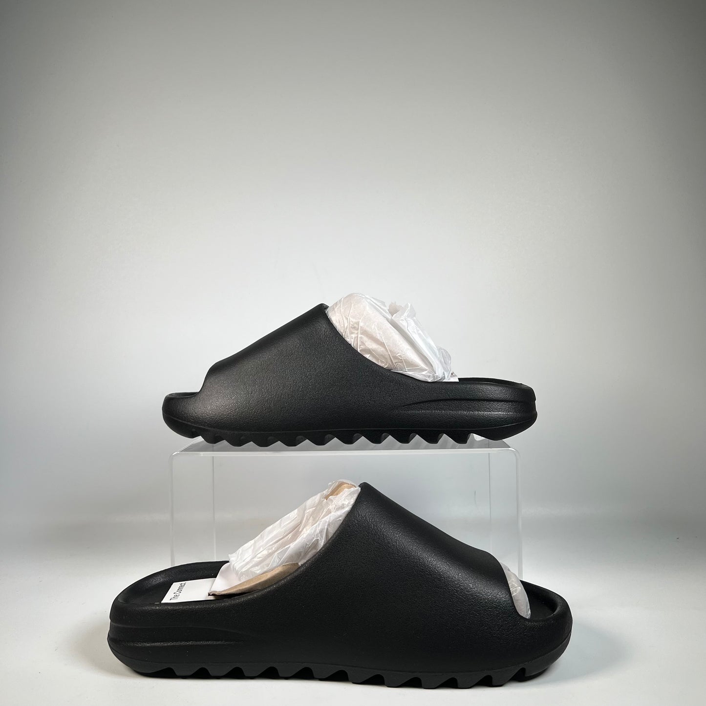 Yeezy YS-01 Black Slides Size 10 NEW s21887