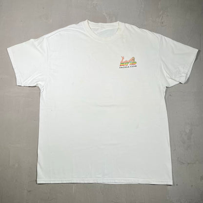 Y2K Eat Me Fishing Lady Tackle com White Tee Size XL USED v20289