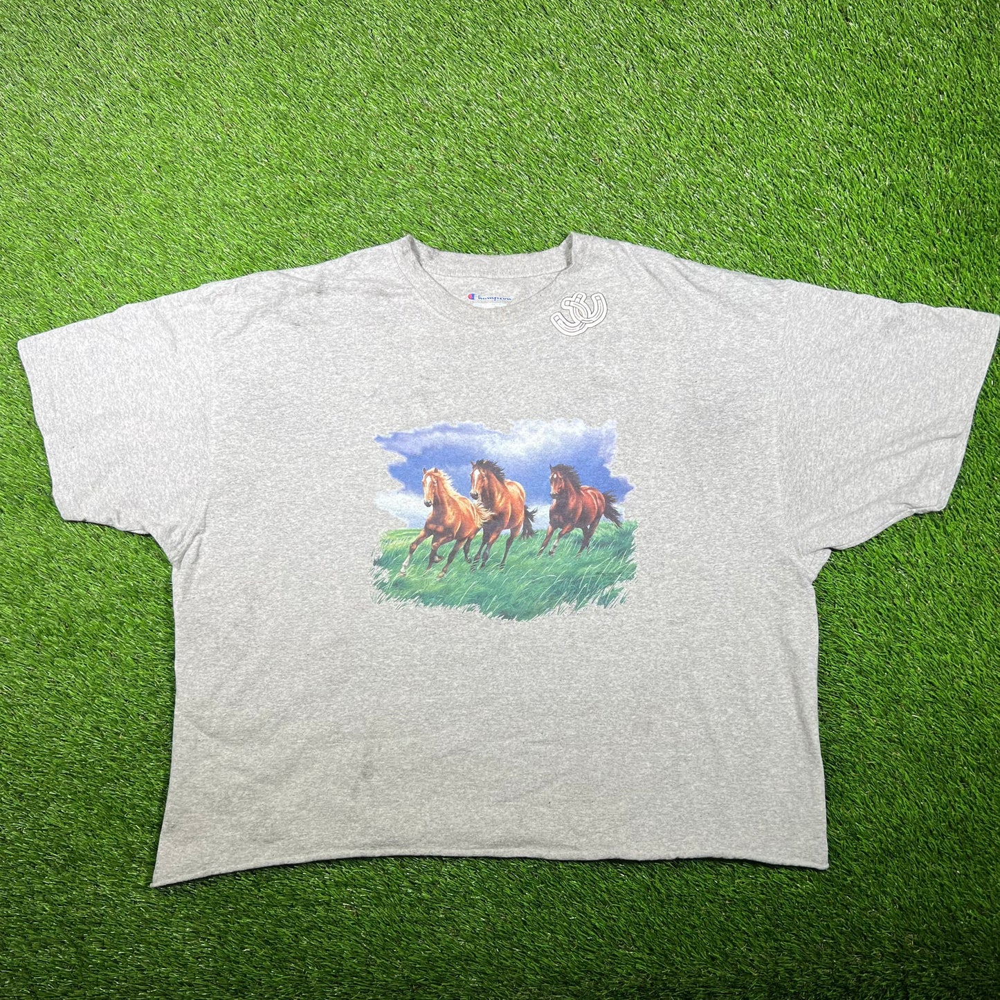 1990s Champion Running Horses Cropped Grey Tee Size XXL USED V17464