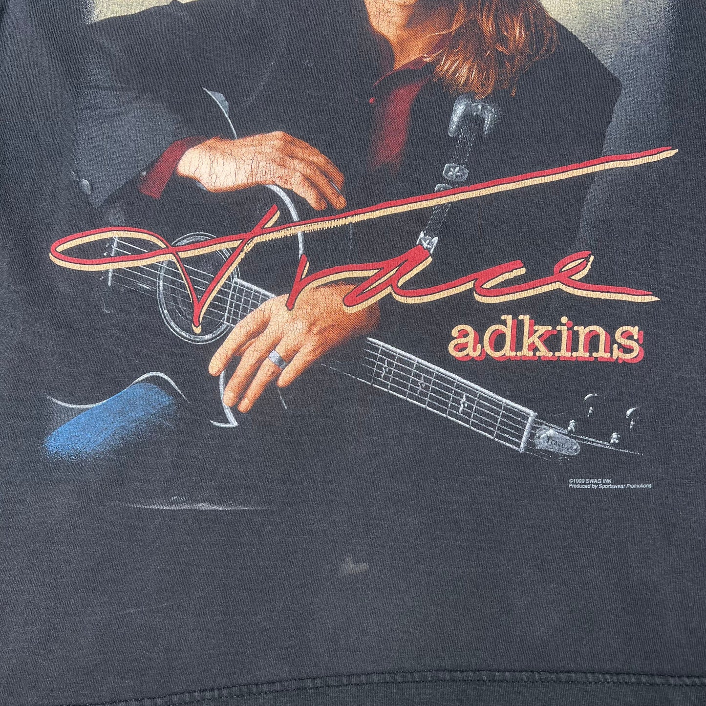 1999 Trace Adkins Black Portrait Tee Size Medium USED v17580