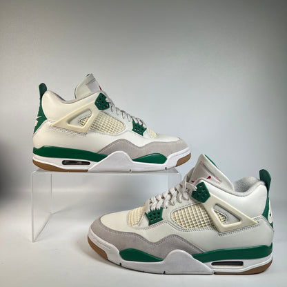 Jordan 4 SB Pine Green (2022) Size 9 USED s23369
