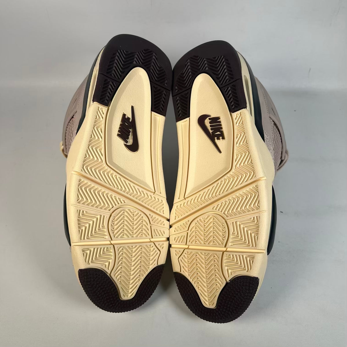 Jordan 4 A Ma Maniere While You Were Sleeping (2024) Size 9M/10.5W NEW s23395
