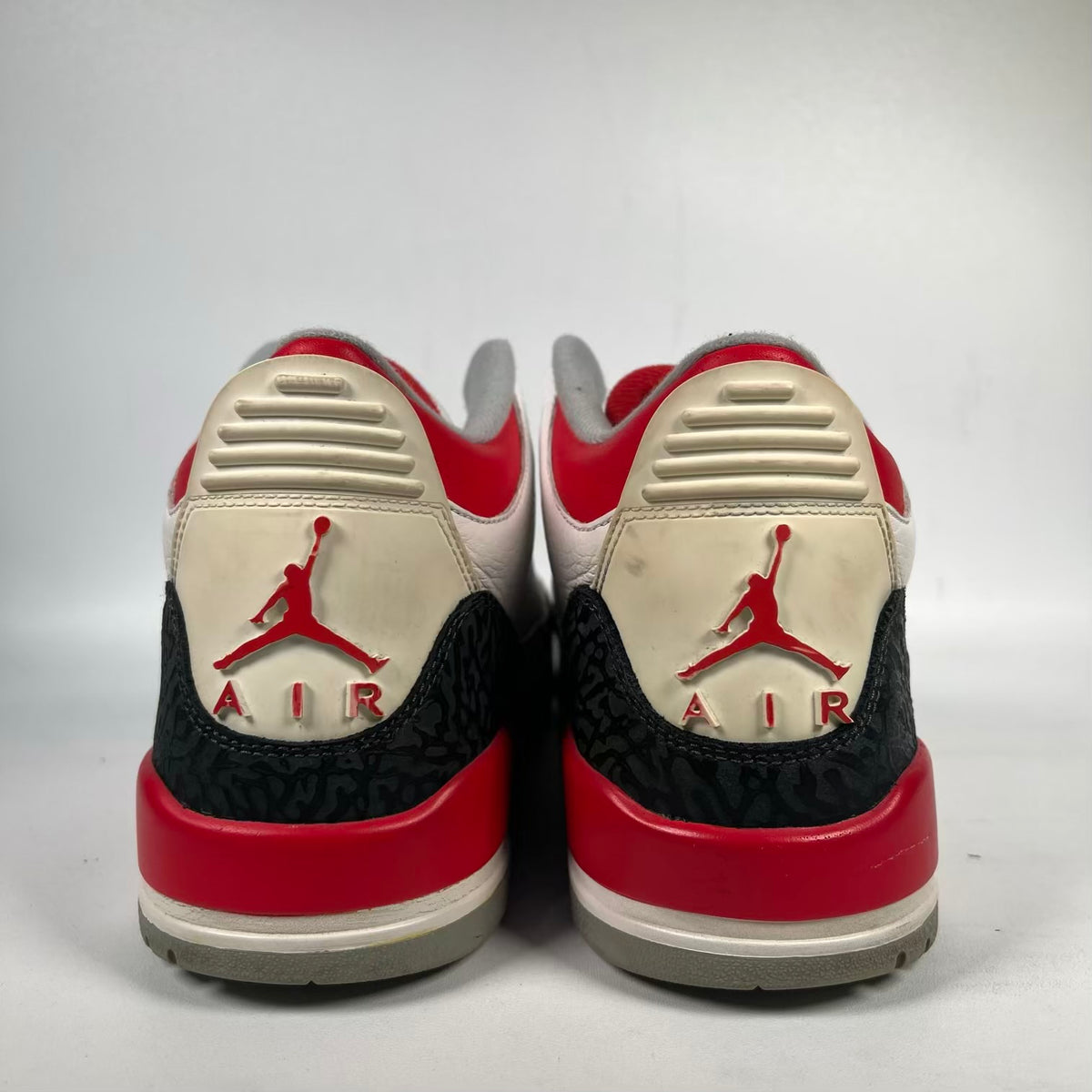 Jordan 3 Fire Red (2013) Size 10 USED s23762