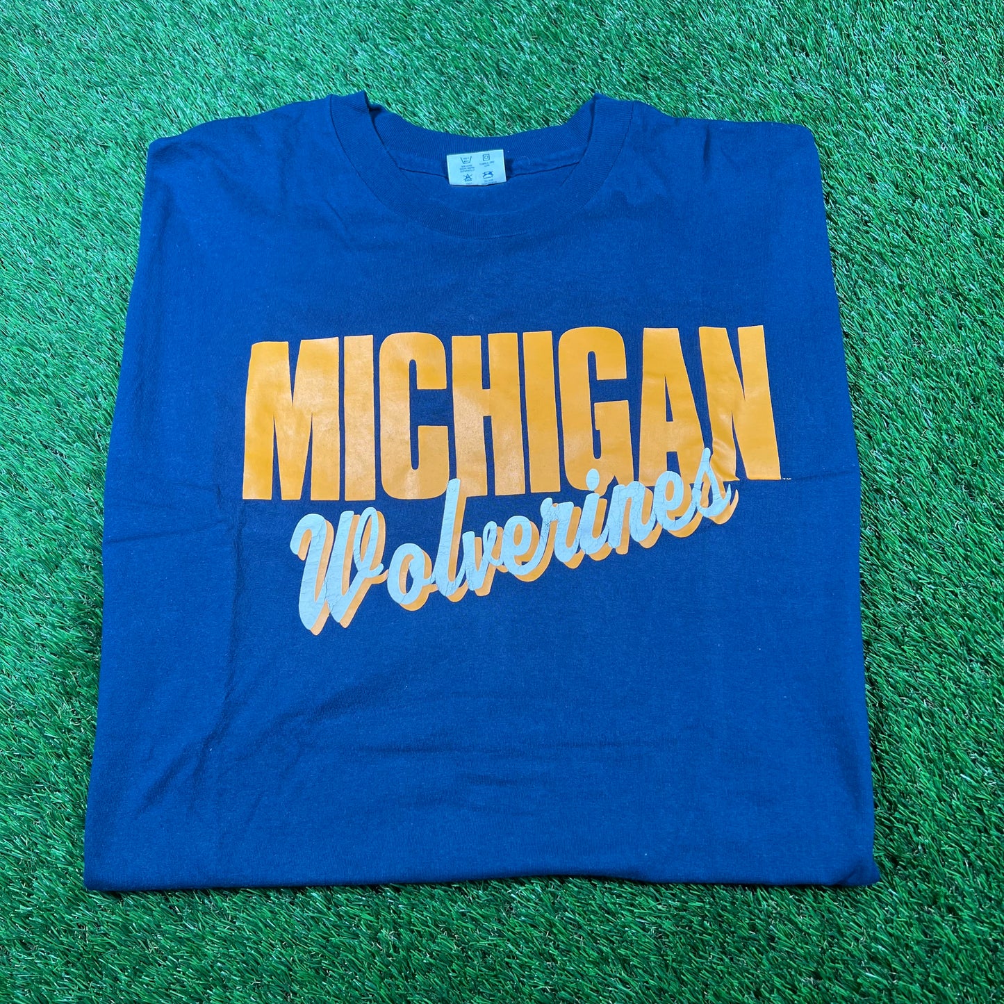 1990s Michigan Wolverines Navy Tee Size XXL USED v16863