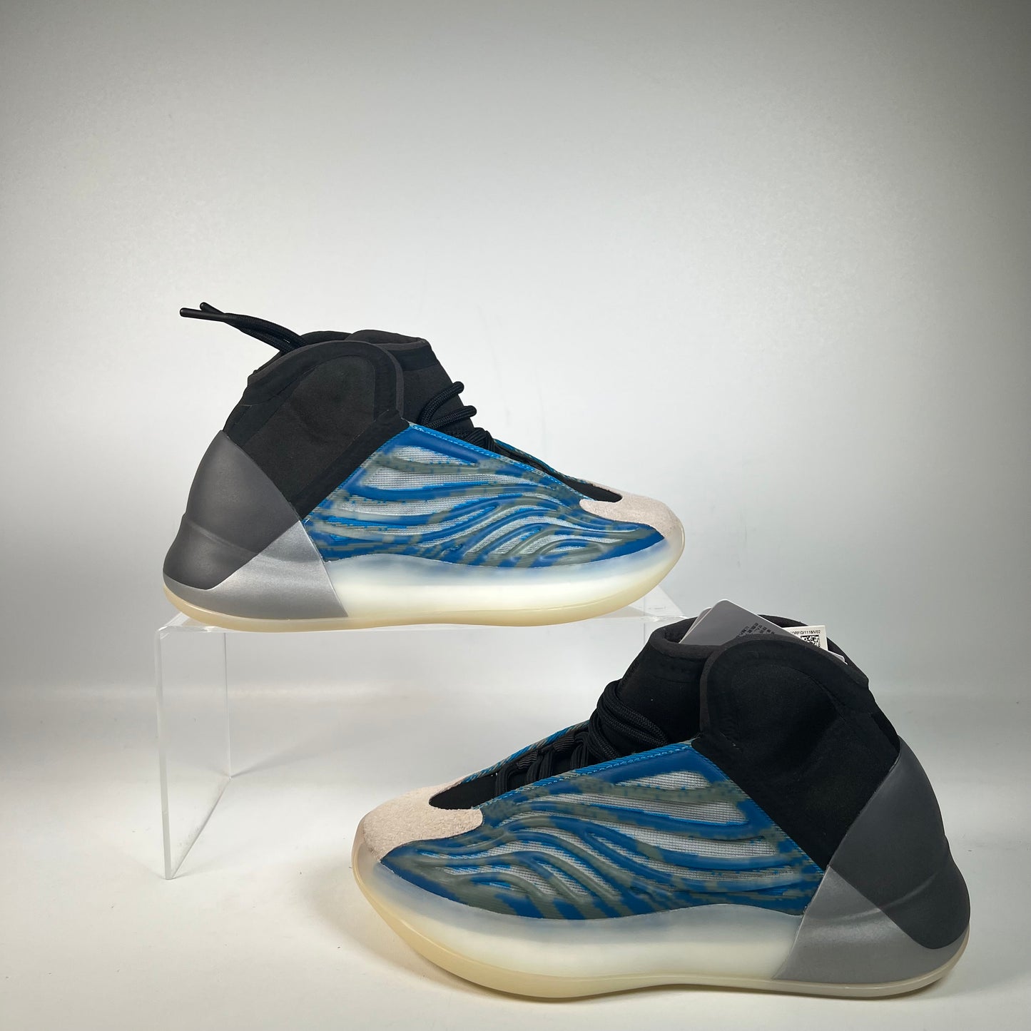 Adidas Yeezy QNTM BSKTBL Frozen Blue (2020) Size 4 NEW s22465