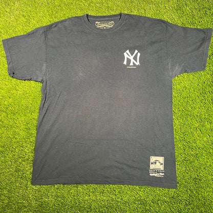 New York Yankees Navy Blue Logo Tee Size XL USED v17857
