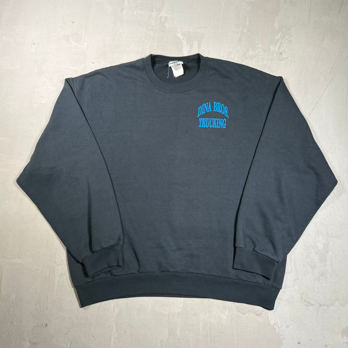 1990s Dina Bros Trucking Black Crewneck Size Large USED v20339