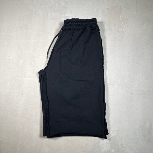 Greedy Unit Multi Tag Black SweatShorts Size Medium USED x17128