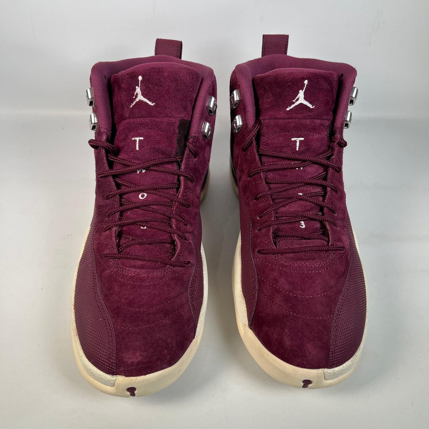 Jordan 12 Bordeaux (2017) Size 11 USED s22440
